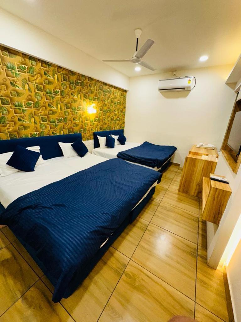 Hotel Shree Mahakal Krapa อุจเจน ภายนอก รูปภาพ
